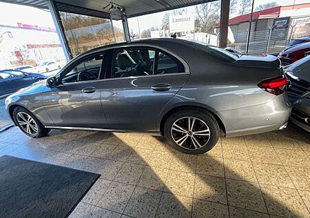 Mercedes-Benz E 220 d (213.004)