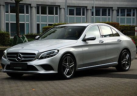 Mercedes-Benz C 220 d Avantgarde| KAMERA| ILS| LED| NAVI| SZH