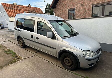 Opel Combo 1.4 Twinport Edition