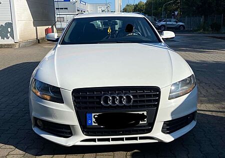 Audi A4 Avant 2.0 TDI DPF quattro Attraction