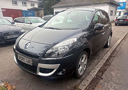 Renault Scenic III Dynamique EURO 5 2 HAND