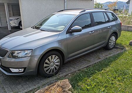 Skoda Octavia Combi 1.6 TDI DPF Active