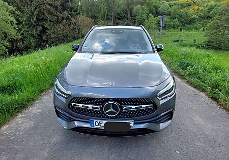 Mercedes-Benz GLA 250 e 8G-DCT AMG Line