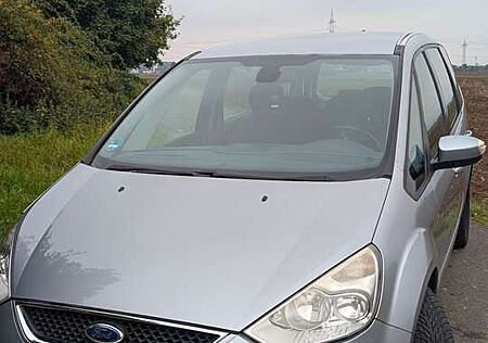 Ford Galaxy 2.0 TDCi DPF Trend