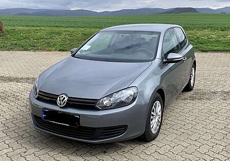 VW Golf Volkswagen 1.6 TDI DPF BlueMotion Technology Comfortline