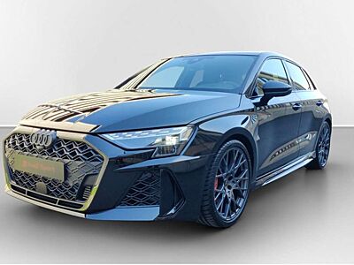 Audi RS3 Sportback PANO*HUD*MATRIX*NAV*SHZ*ACC*PARKLENK*...