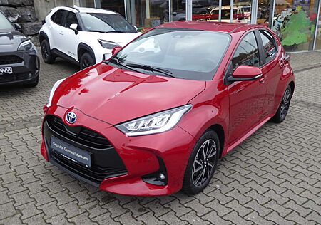 Toyota Yaris Hybrid Team D+AHK + Technik + Comfort Paket + Navi