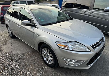 Ford Mondeo Titanium Tempomat PDC Klima Tüv Neu