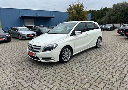 Mercedes-Benz B 180 CDI Edition Bi-Xen NAVI Temp SHZ PDC AHK