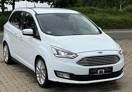 Ford Grand C-Max Titanium Xenon/LED/Navi/Sitzh./Temp./18Zoll