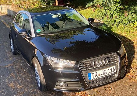 Audi A1 +1.2+TFSI+Attraction