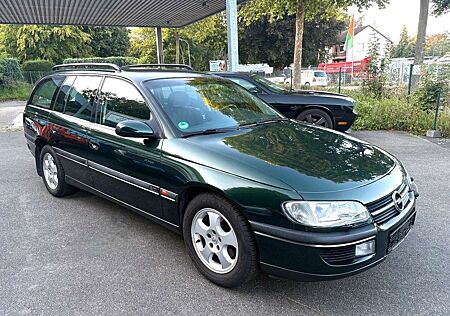 Opel Omega B Caravan 2.5 V6 Automatik **1. HAND!!!**