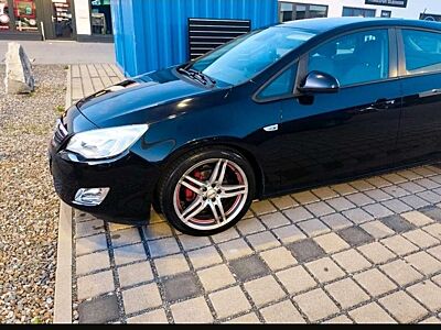 Opel Astra 1.4 Turbo Edition
