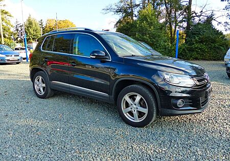 VW Tiguan Volkswagen Sport & Style 4Motion*PANO*XENON*AHZV*SHZ