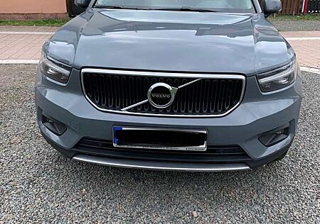 Volvo XC 40 XC40 Momentum Pro 2WD