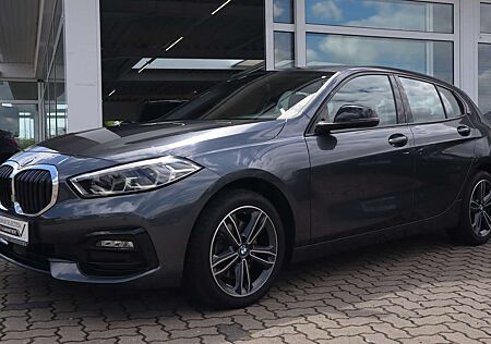 BMW 118 i Hatch Sport Line DAB LED WLAN Komfortzg.