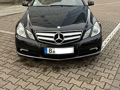 Mercedes-Benz E 250 CGI Coupe BlueEFFICIENCY Automatik Elegance