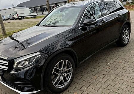 Mercedes-Benz GLC 250 4Matic 9G-TRONIC AMG Line