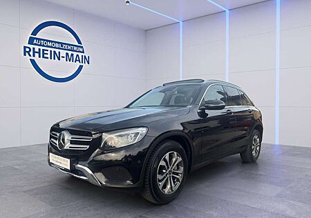 Mercedes-Benz GLC 220 d 4Matic AMG Line PANO DISTR LENK LANE BLIND
