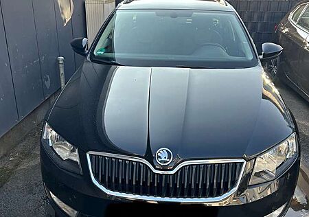 Skoda Octavia Combi 2.0 TDI (Green tec) 4x4 Ambition