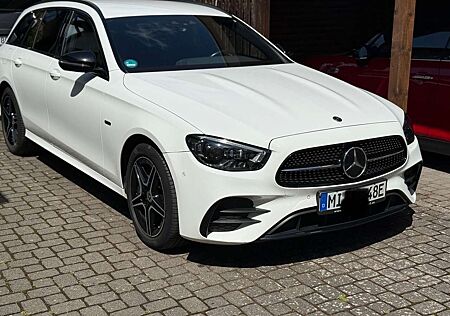 Mercedes-Benz E 300 de T 9G-TRONIC AMG Line
