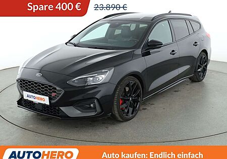 Ford Focus 2.3 EcoBoost ST *LED*NAVI*CAM*
