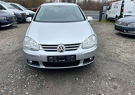 VW Golf Volkswagen United