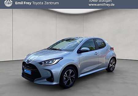 Toyota Yaris Hybrid Teamplayer Safety&Comfort-Paket, LED
