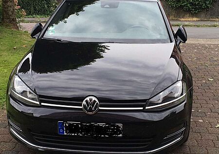 VW Golf Volkswagen 1.4 TSI BlueMotion Technology Highline R-L In