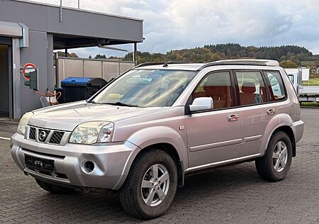 Nissan X-Trail Sport 4x4 Tempo Pano Klima AHK
