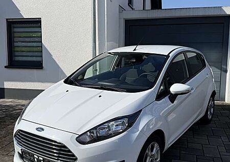 Ford Fiesta 1.25 Champions Edition