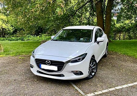 Mazda 3 SKYACTIV-D 105 Exclusive-Line