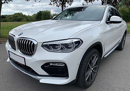 BMW X4 xDrive 20 d xLine *Panoramadach *schwenkbare AHK