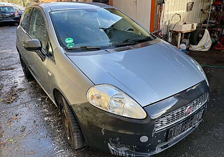 Fiat Grande Punto 1.4 8V Active | 1.HAND | TÜV 3.2027