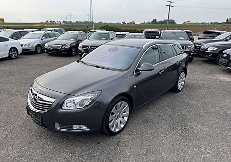 Opel Insignia A Sports Tourer Innovation 4x4 Auto Navi AHK Xen