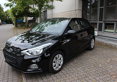 Hyundai i20 YES!