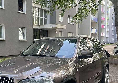 BMW X5 xDrive30d Edition Exclusive 7Sitz