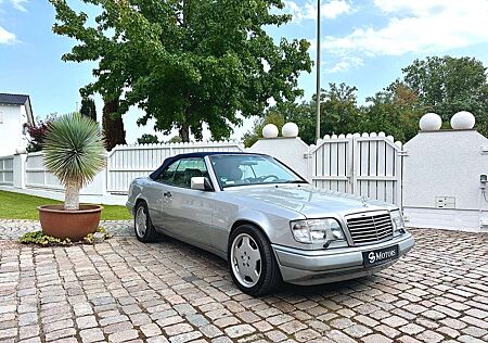 Mercedes-Benz E 320 Cabrio (A124) / Restauriert / Rostfrei