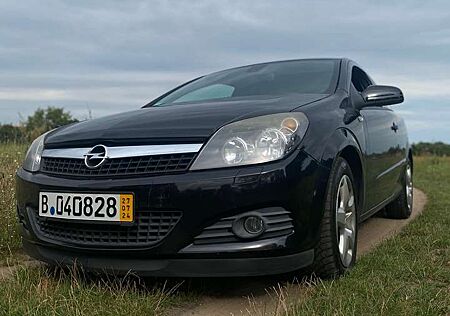 Opel Astra GTC 1.7 CDTI DPF Sport