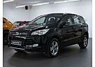 Ford Kuga Titanium Aut. 4x4/KAMERA/PDC/SHZ/U-FREI!