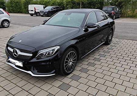 Mercedes-Benz C 200 CGI AMG Line