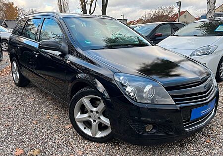 Opel Astra Caravan Sport*Klima*SHZ*Aut*Xenon*TÜV NEU