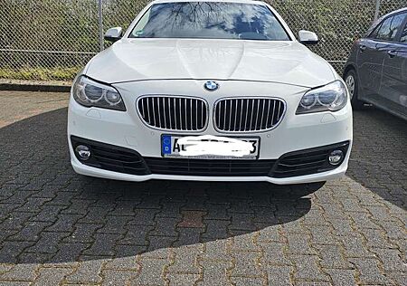 BMW 520 NAVI*Fond Ent.*RFK*PDC*AHK*Tempomat*