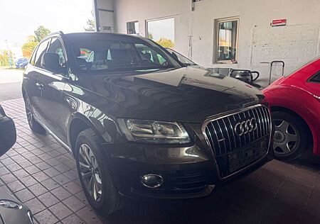 Audi Q5 2.0 TDI quattro-Euro6-2.Hand-Schalter-Navi