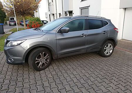 Nissan Qashqai 1.6 dCi Xtronic N-Connecta