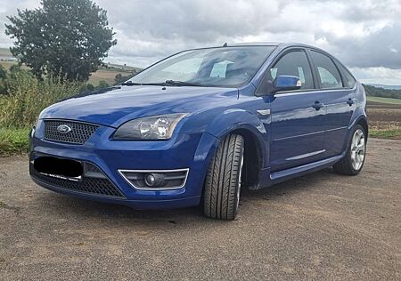 Ford Focus 2.5 ST
