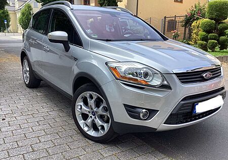 Ford Kuga 2.0 TDCi 4x4 Titanium