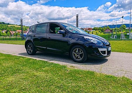 Renault Scenic dCi 110 FAP Dynamique