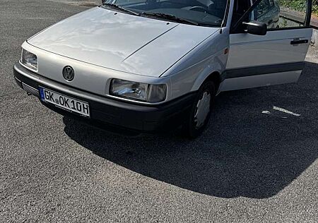 VW Passat Volkswagen GL