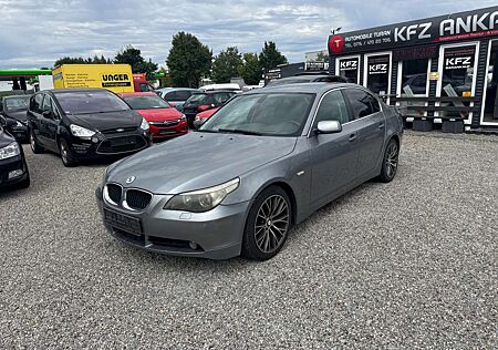 BMW 520 i Lim.Klimaautomat!Sitzheizung!PDC!Head-Up!!